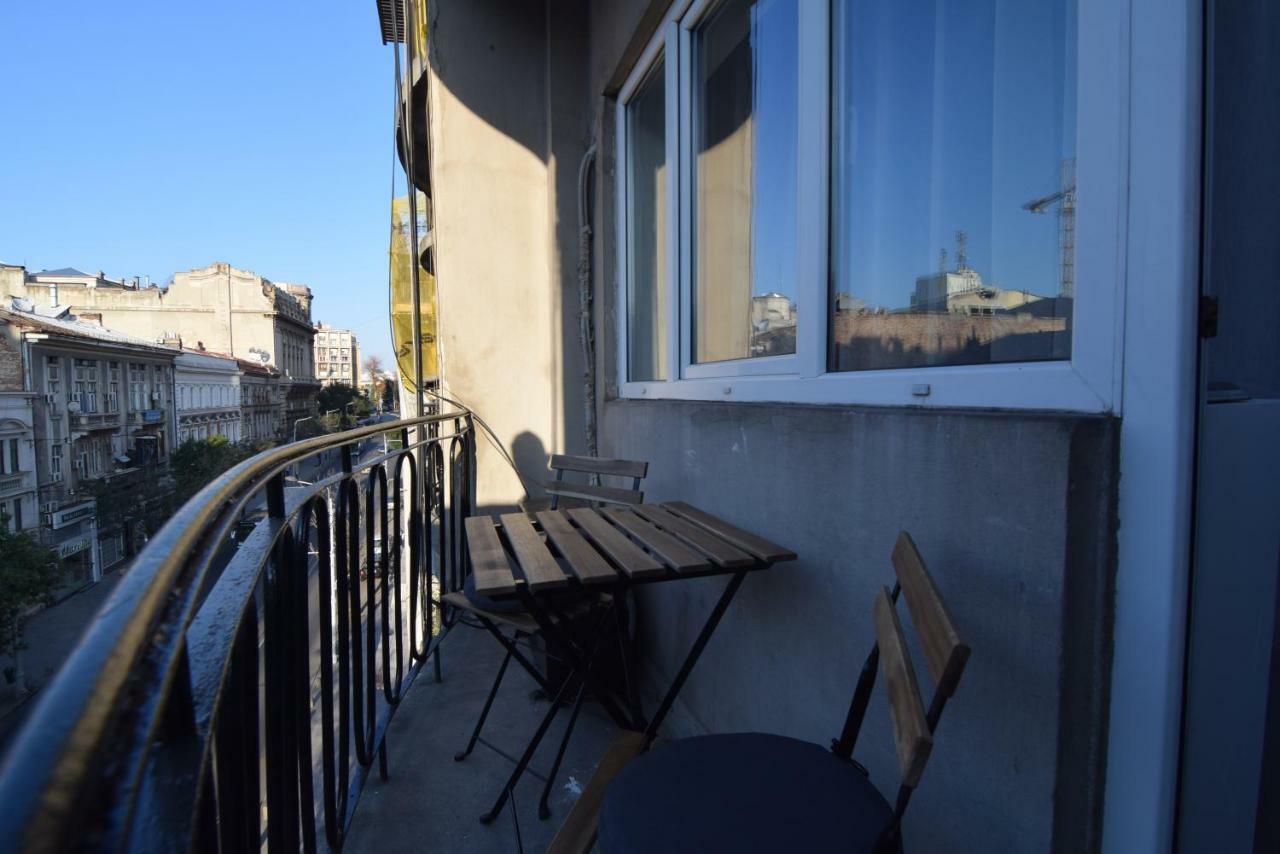 Resedinta Lui Calin - Downtown Park Cismigiu Apartment Bucharest Luaran gambar