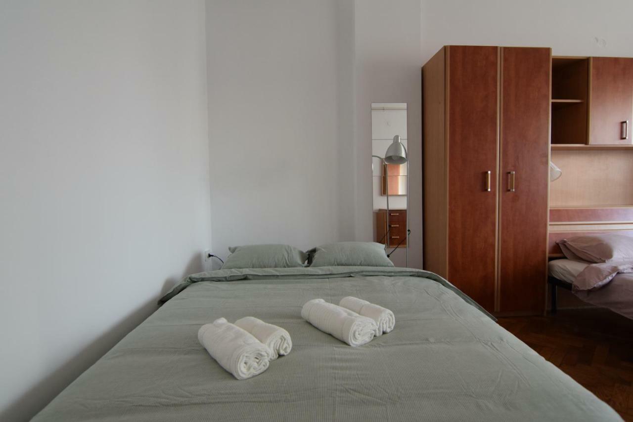 Resedinta Lui Calin - Downtown Park Cismigiu Apartment Bucharest Luaran gambar