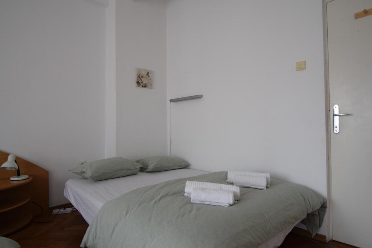 Resedinta Lui Calin - Downtown Park Cismigiu Apartment Bucharest Luaran gambar