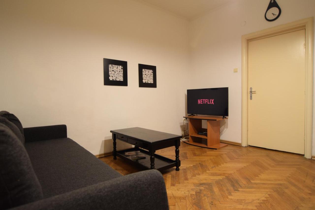 Resedinta Lui Calin - Downtown Park Cismigiu Apartment Bucharest Luaran gambar